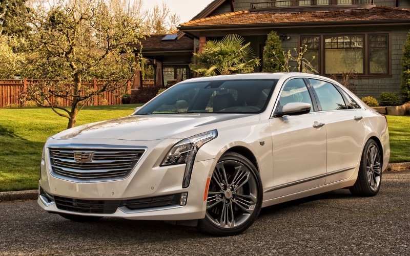 Cadillac CT6: Giá từ 1.3 tỷ- 1.7 tỷ đồng