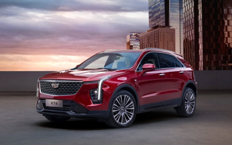 Cadillac XT4: Giá từ 880 triệu - 1.1 tỷ đồng