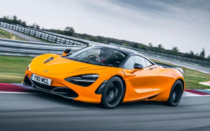 xe McLaren 720S